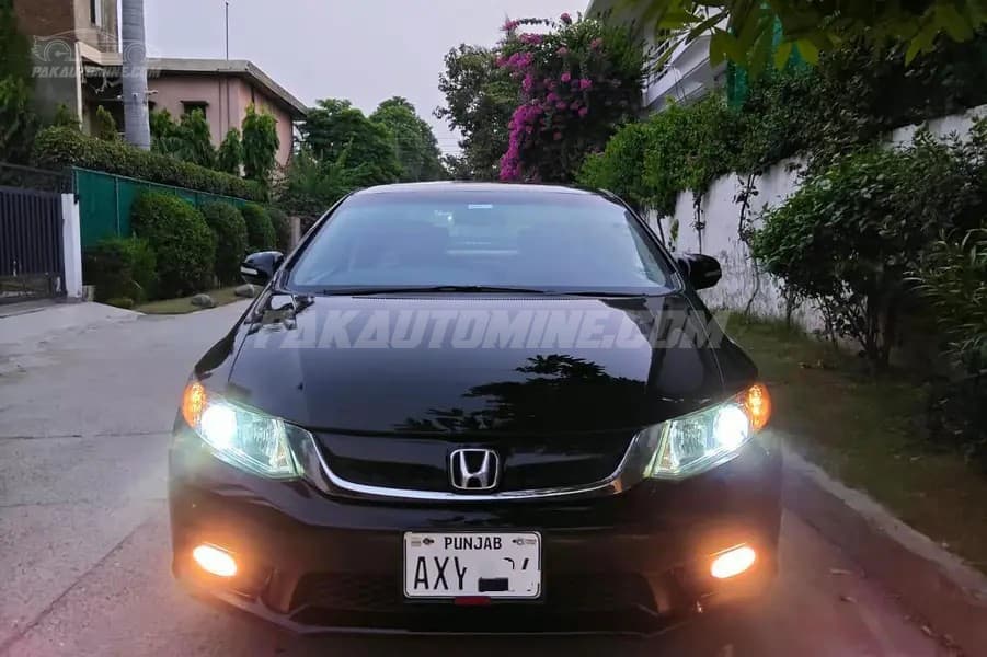 Honda Civic 2013 Standard
