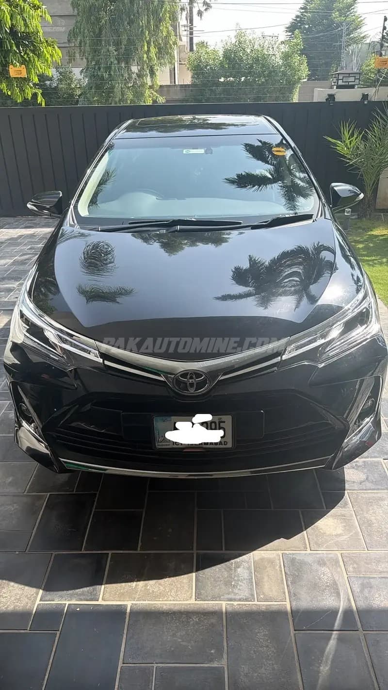 Toyota Corolla 2020 Altis Grande X CVT-i 1.8 Black Interior