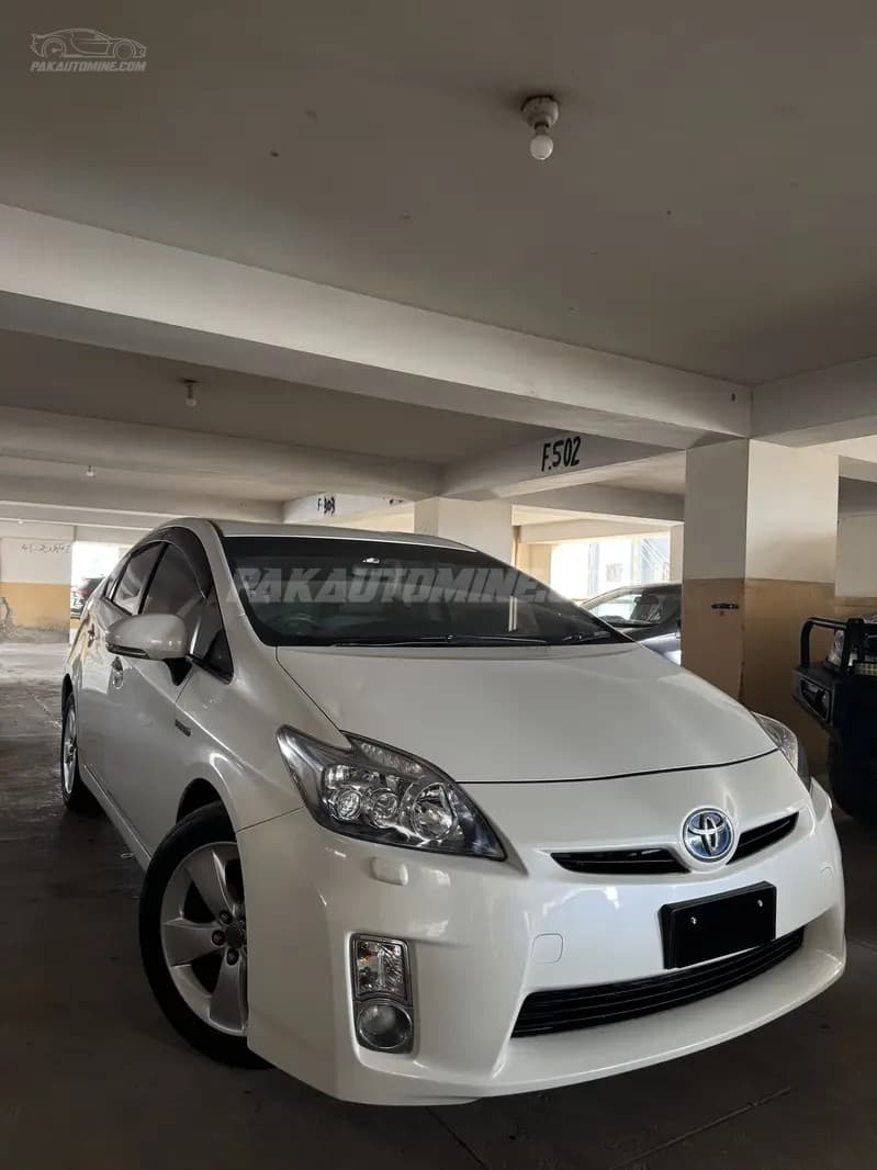 Toyota Prius 2011