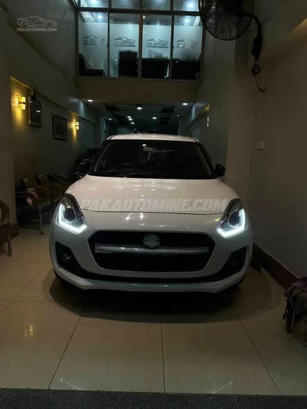 Suzuki Swift 2025 GLX CVT
