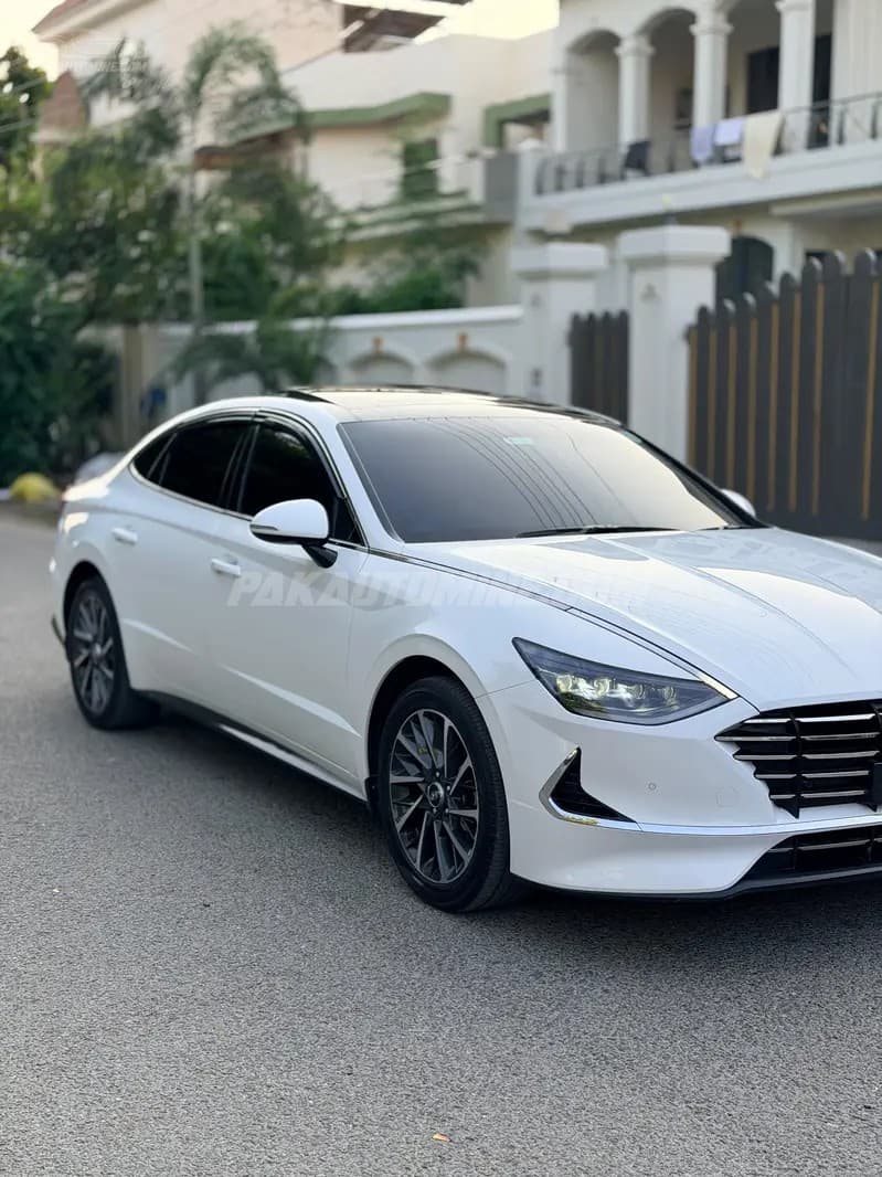 Hyundai Sonata 2022 2.0