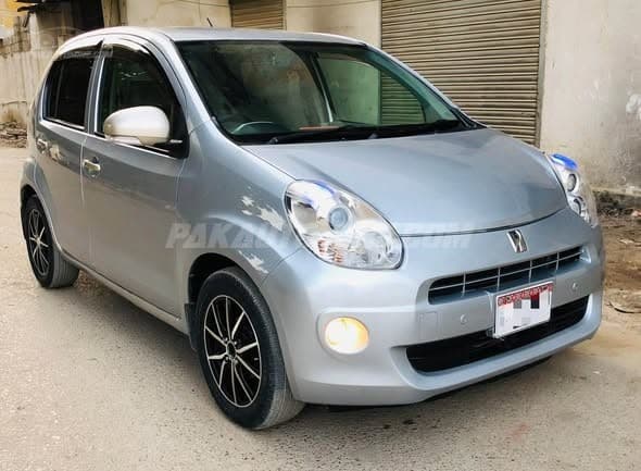 Toyota Passo 2014