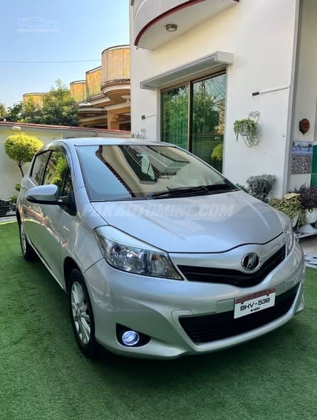 Toyota Vitz 1st (XP10) Generation 2014 FL 1.0