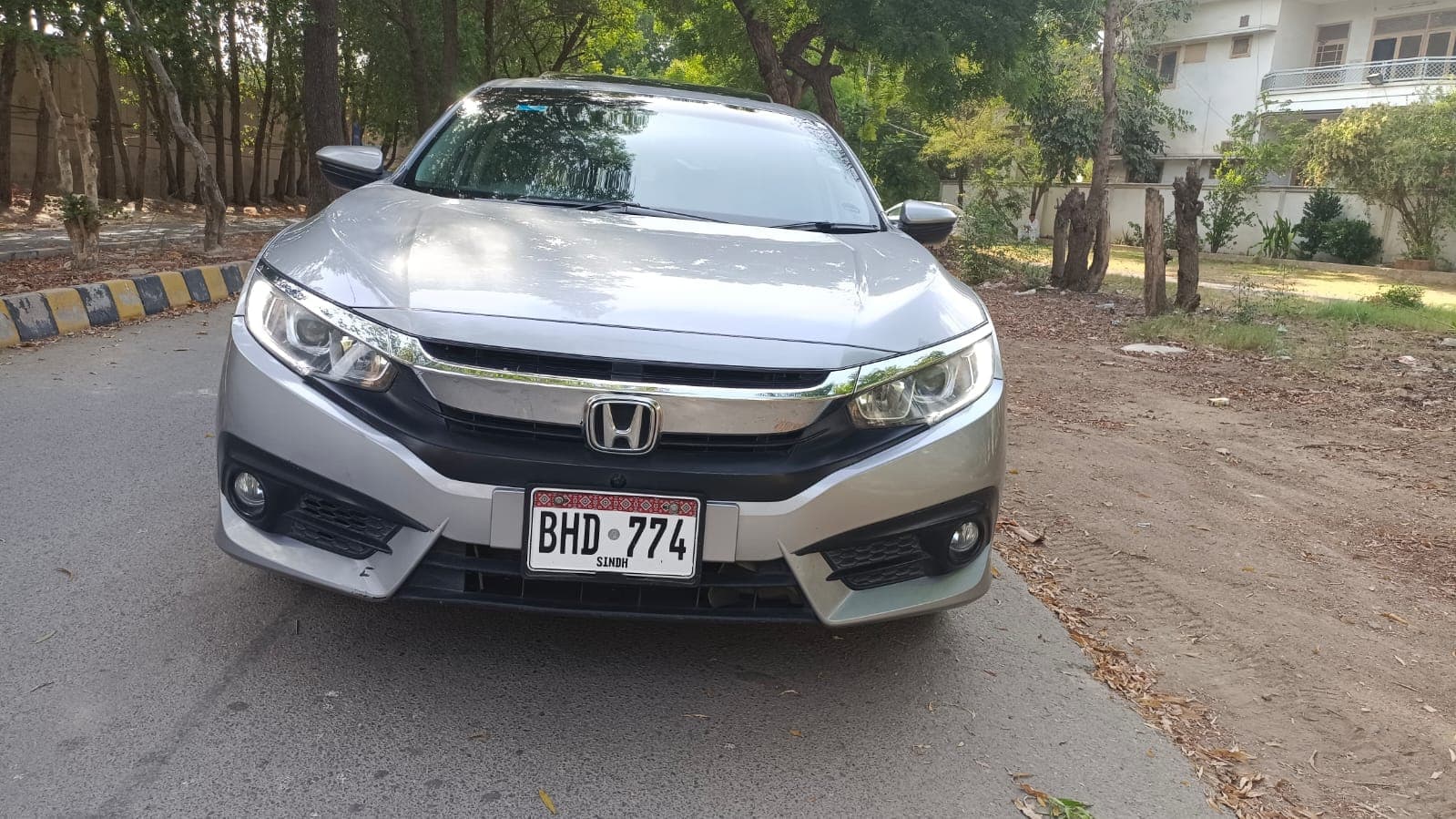 Honda Civic 2016 Oriel