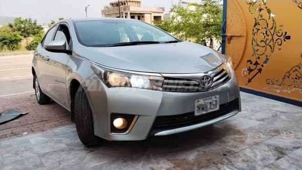 Toyota Corolla 2015 Altis Automatic 1.6