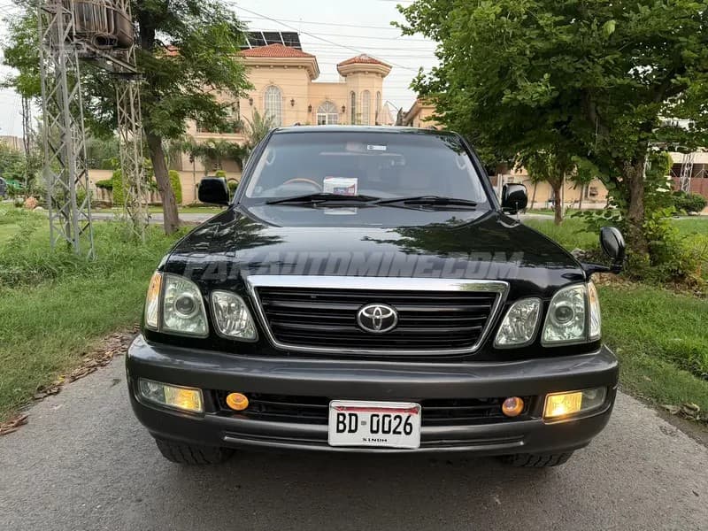 Toyota Land Cruiser 2004