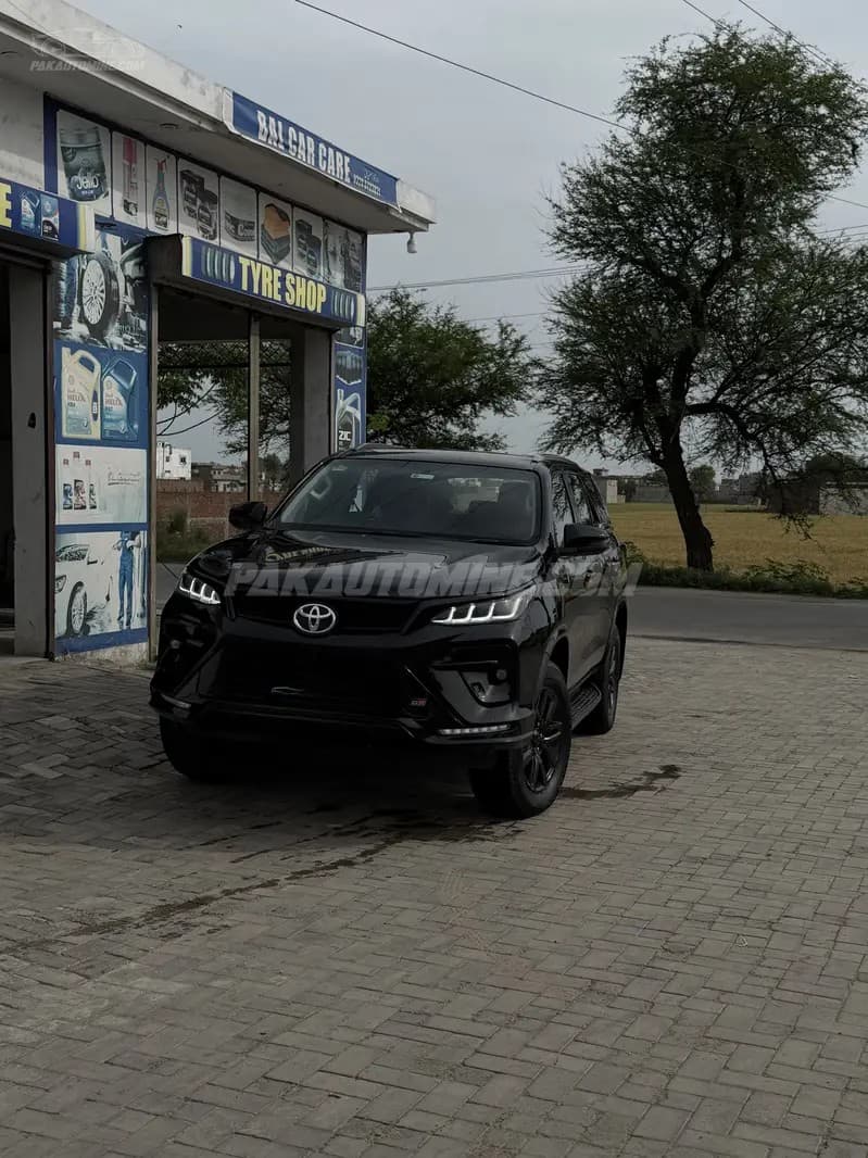 Toyota Fortuner 2017 2.7 V
