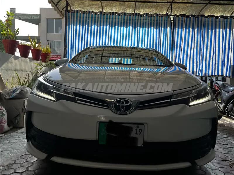 Toyota Corolla 2018 Altis Grande 1.8