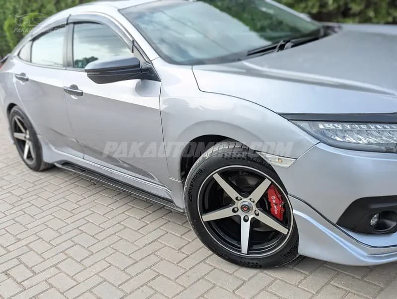 Honda Civic 2021 Oriel