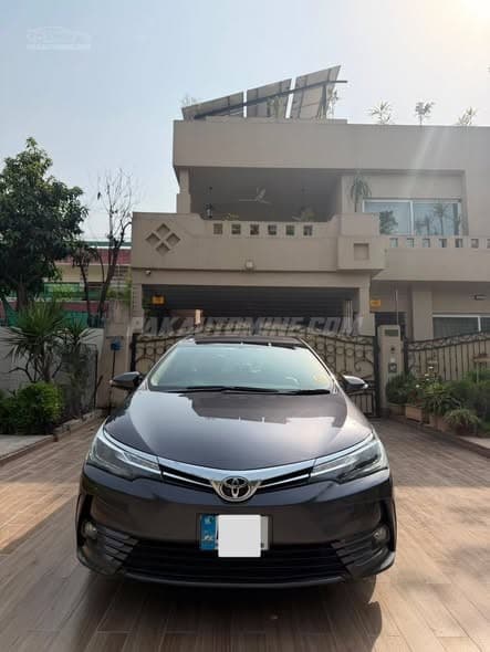 Toyota Corolla 2018 Altis 1.8