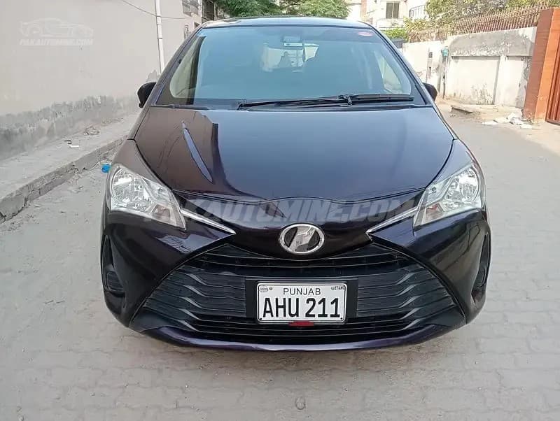 Toyota Vitz 3rd (XP130) Generation (2nd Facelift) 2018 F 1.0