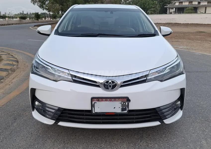 Toyota Corolla 2019 Altis Grande CVT-i 1.8