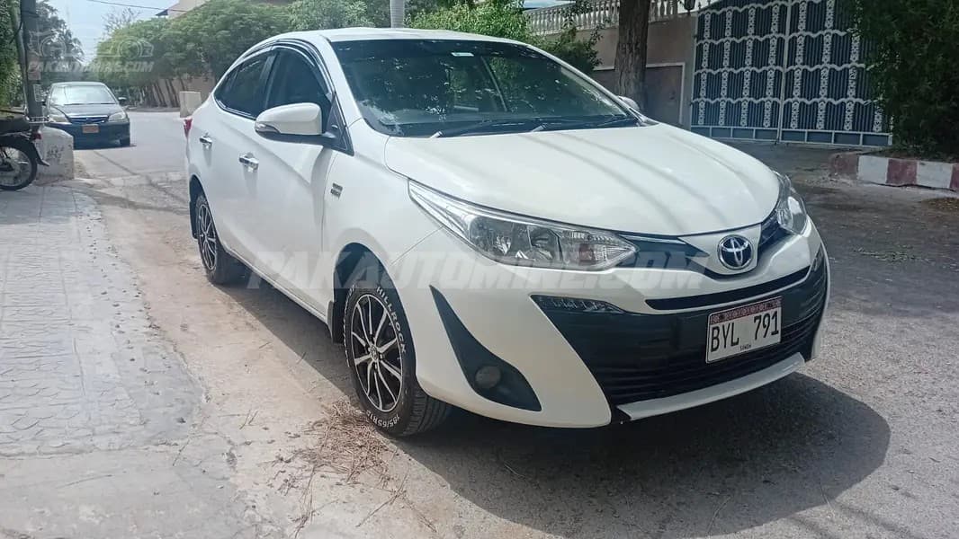 Toyota Yaris 2023 ATIV X CVT 1.5 Beige Interior
